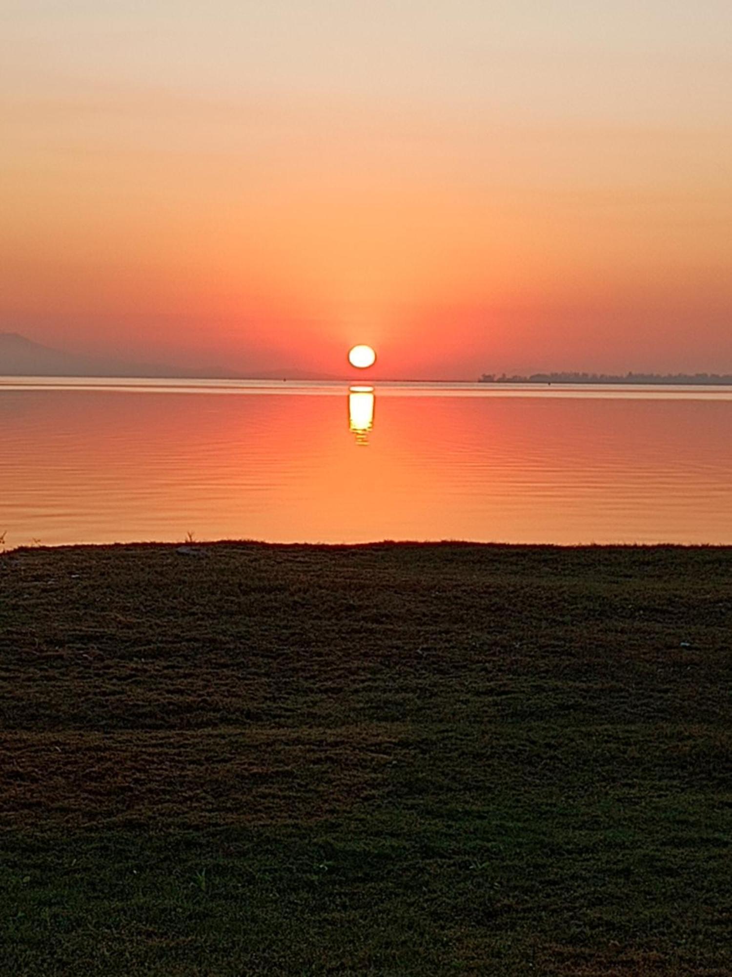 Praia Seca, 10 Pessoas, Em Frente A Lagoa Do Tome Araruama Bagian luar foto